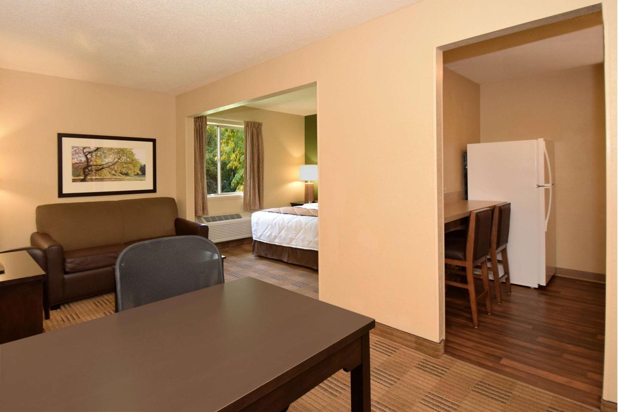 Extended Stay America Suites - Fort Lauderdale - Cypress Creek - Nw 6Th Way Zewnętrze zdjęcie