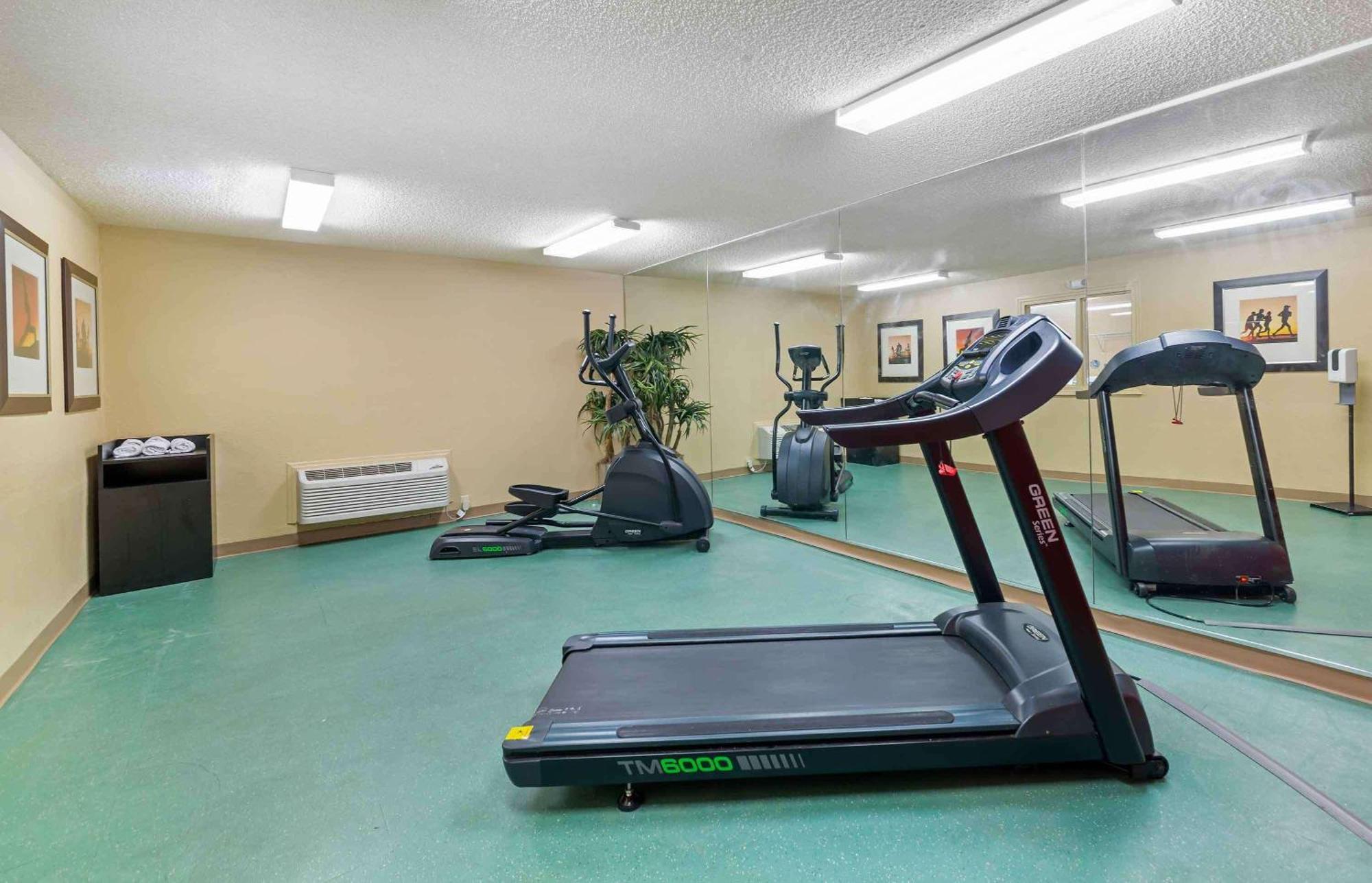 Extended Stay America Suites - Fort Lauderdale - Cypress Creek - Nw 6Th Way Zewnętrze zdjęcie