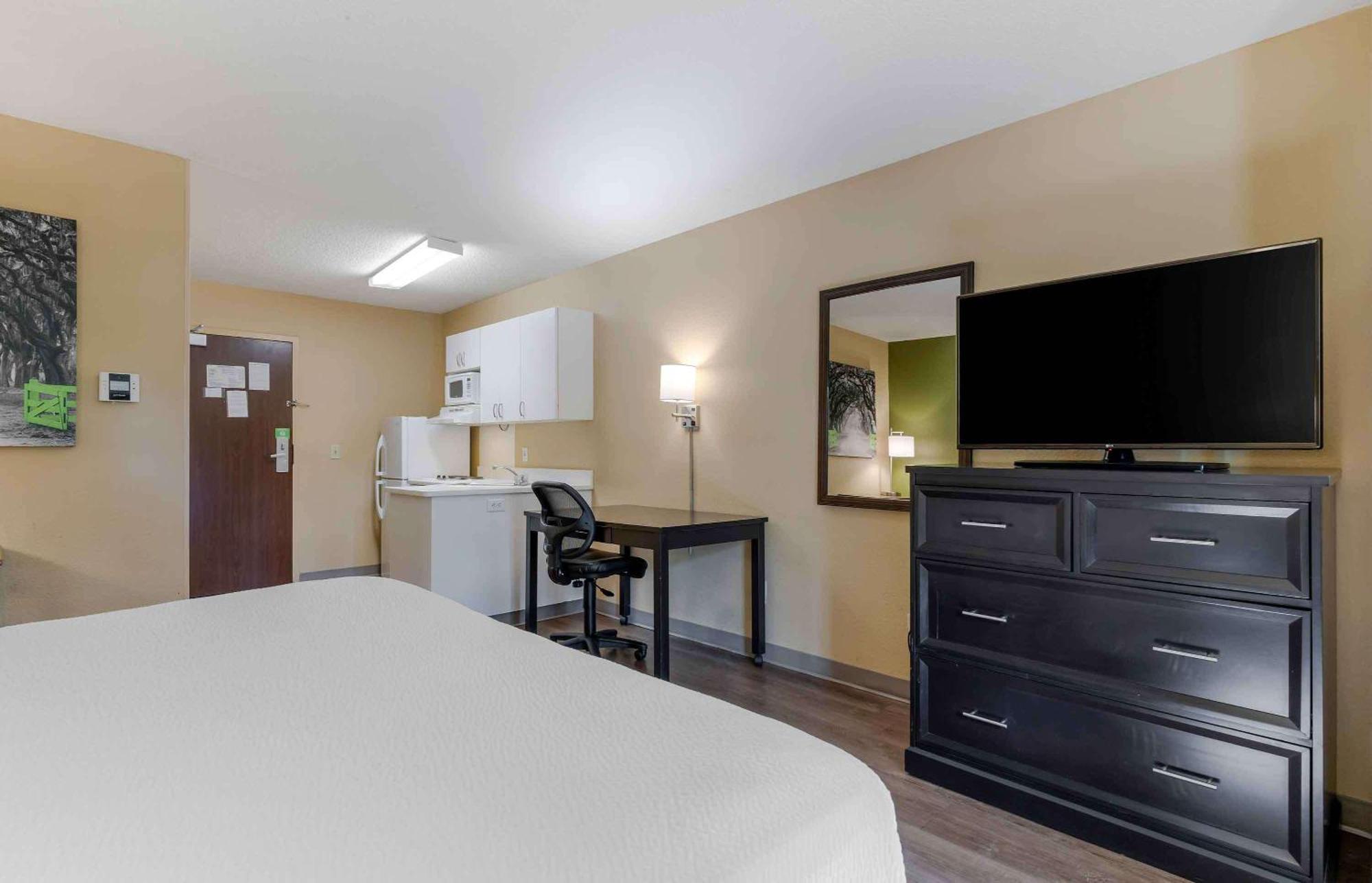 Extended Stay America Suites - Fort Lauderdale - Cypress Creek - Nw 6Th Way Zewnętrze zdjęcie