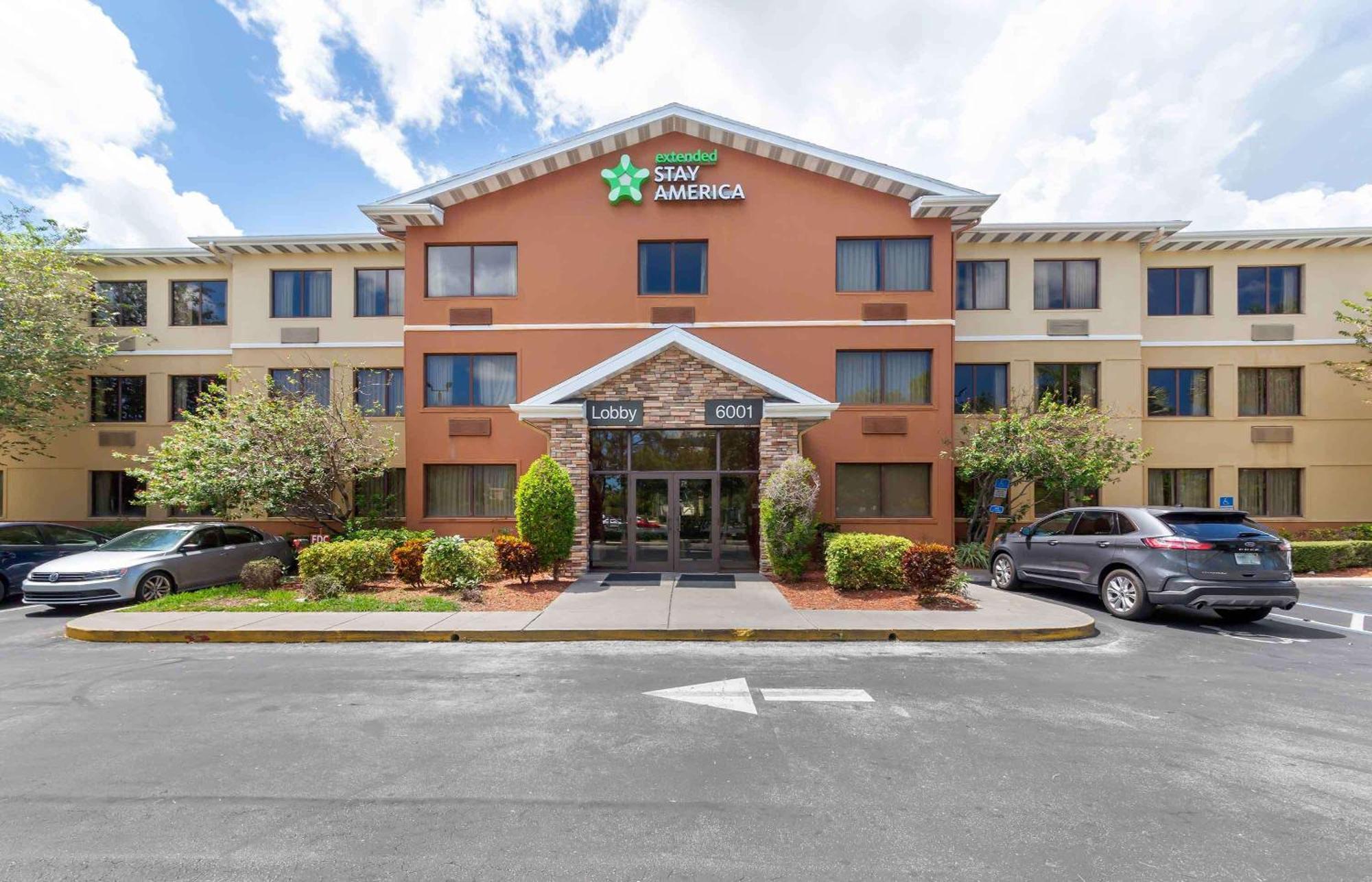 Extended Stay America Suites - Fort Lauderdale - Cypress Creek - Nw 6Th Way Zewnętrze zdjęcie