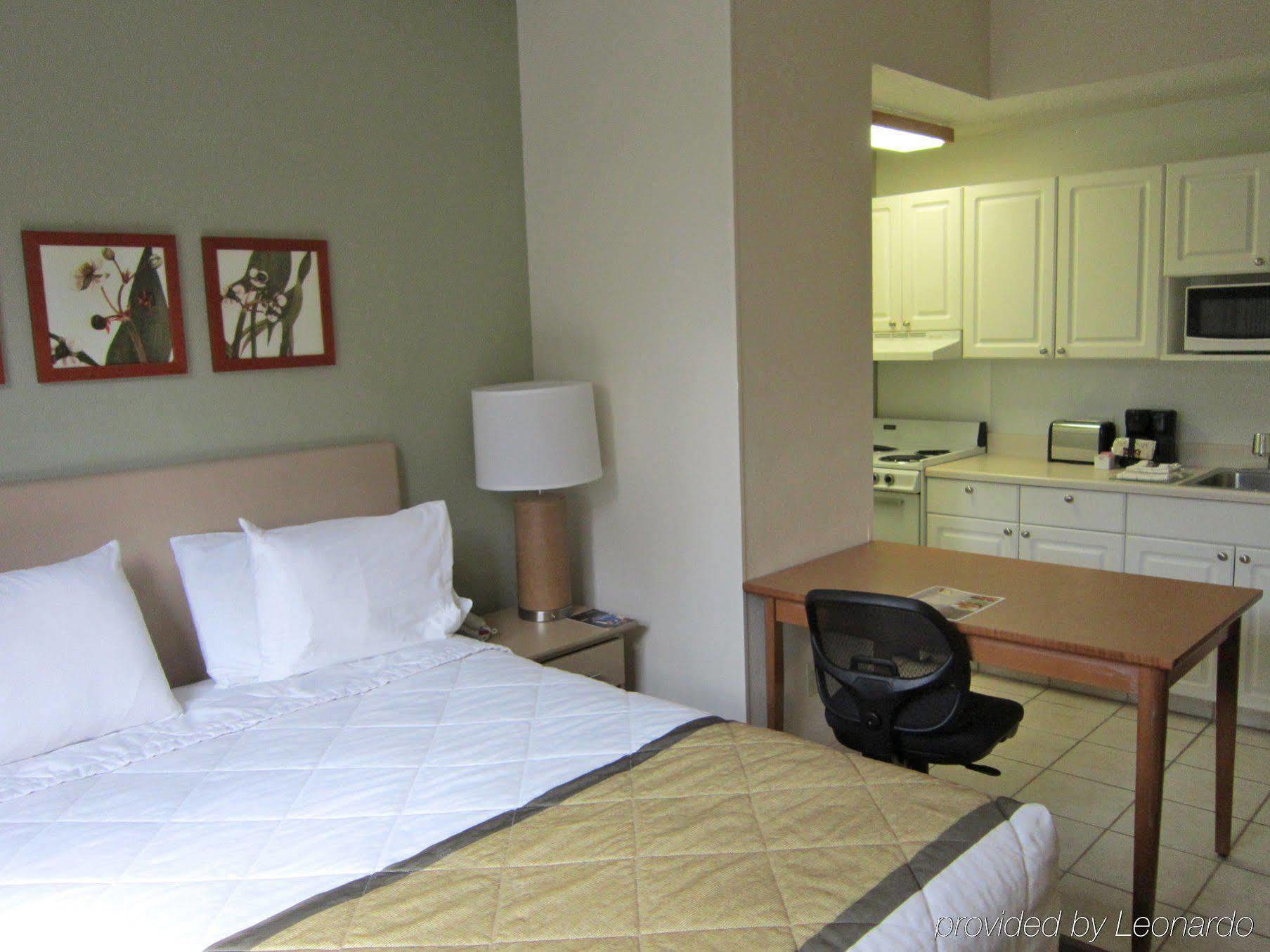 Extended Stay America Suites - Fort Lauderdale - Cypress Creek - Nw 6Th Way Zewnętrze zdjęcie