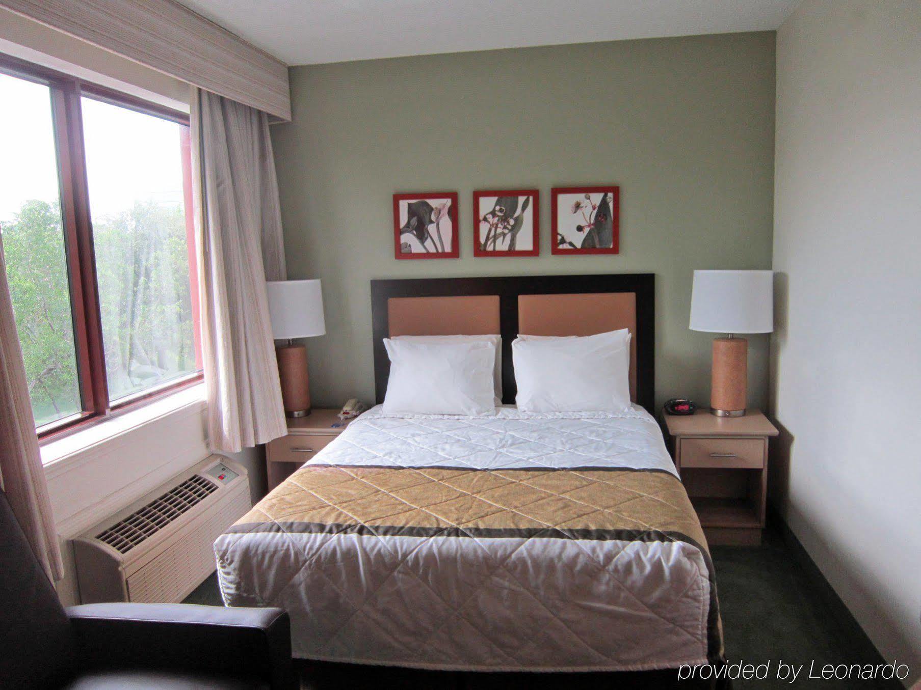 Extended Stay America Suites - Fort Lauderdale - Cypress Creek - Nw 6Th Way Zewnętrze zdjęcie