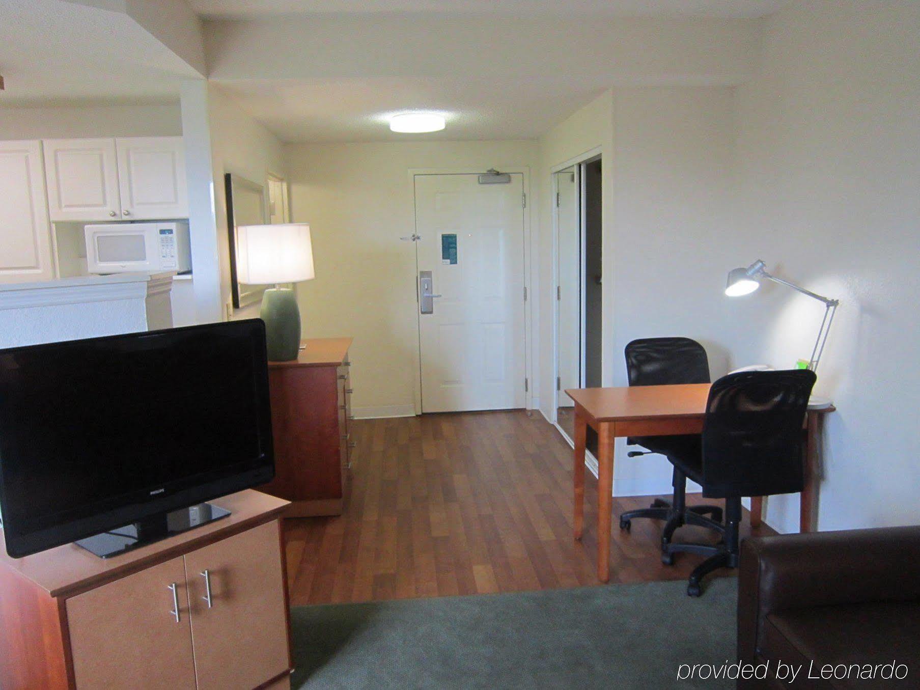 Extended Stay America Suites - Fort Lauderdale - Cypress Creek - Nw 6Th Way Zewnętrze zdjęcie